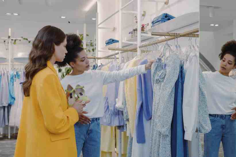 20 Brick and Mortar Marketing Strategies That (Actually) Work